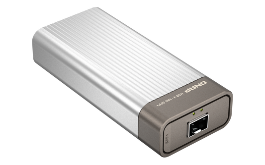 QNAP QNA-UC10G1SF USB 4 Type-C to 10GbE SFP+ Network Adapter